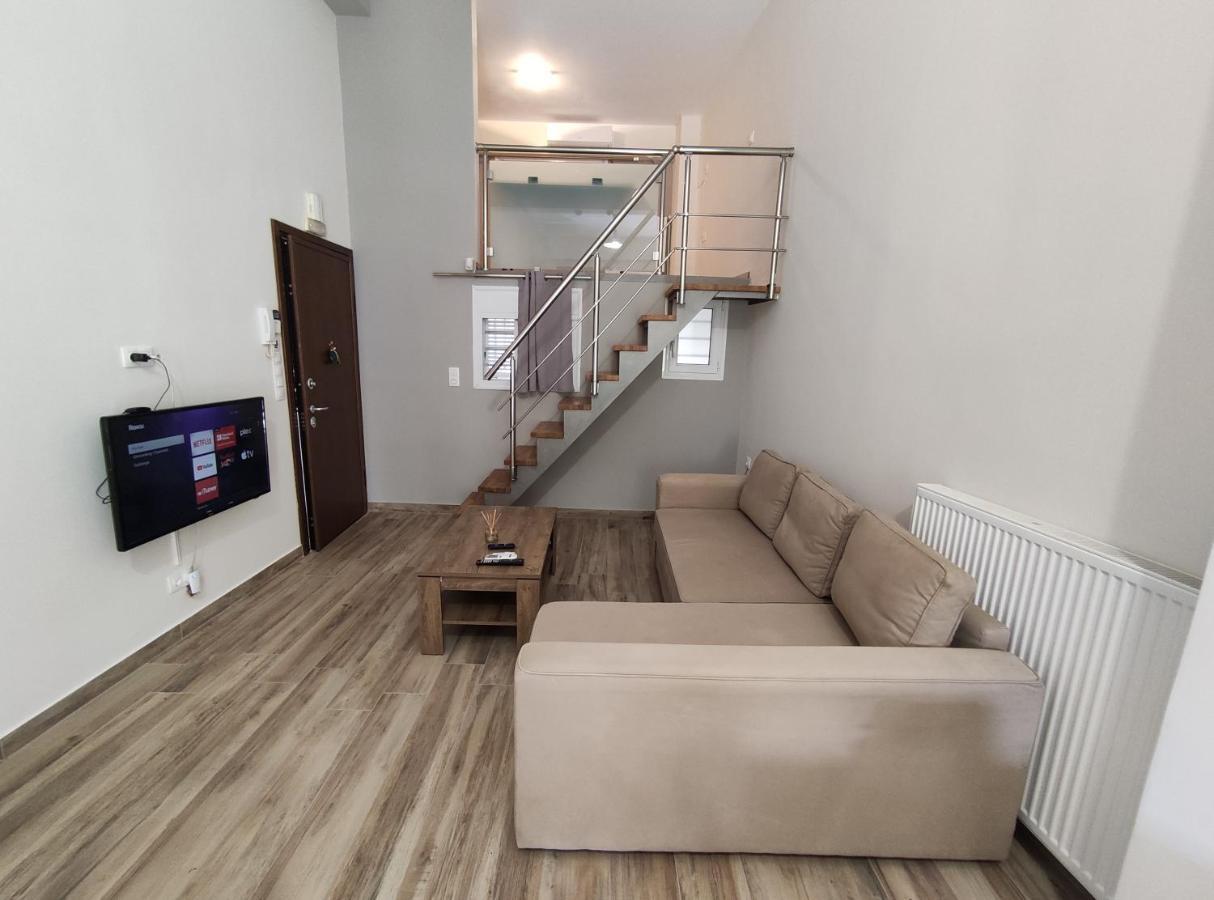 Appartamento Kalamata City Loft Esterno foto